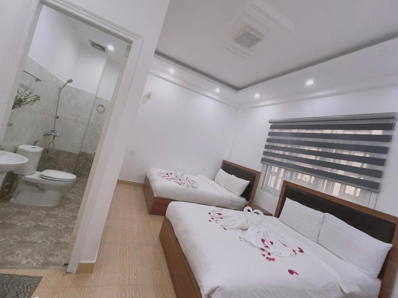 Phuong Vy Hotel Dalat Luaran gambar