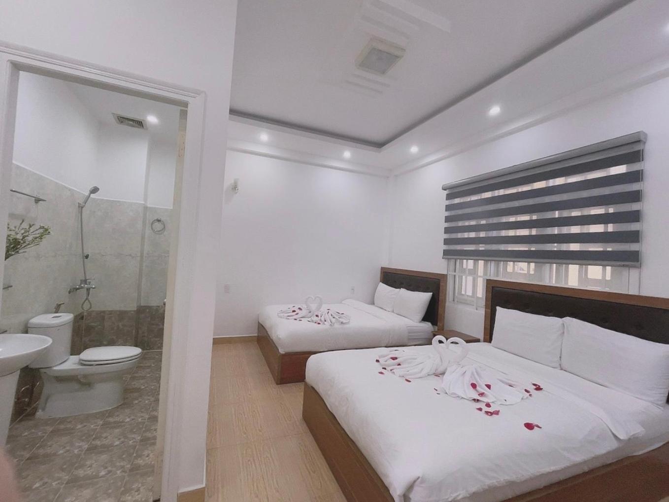 Phuong Vy Hotel Dalat Luaran gambar