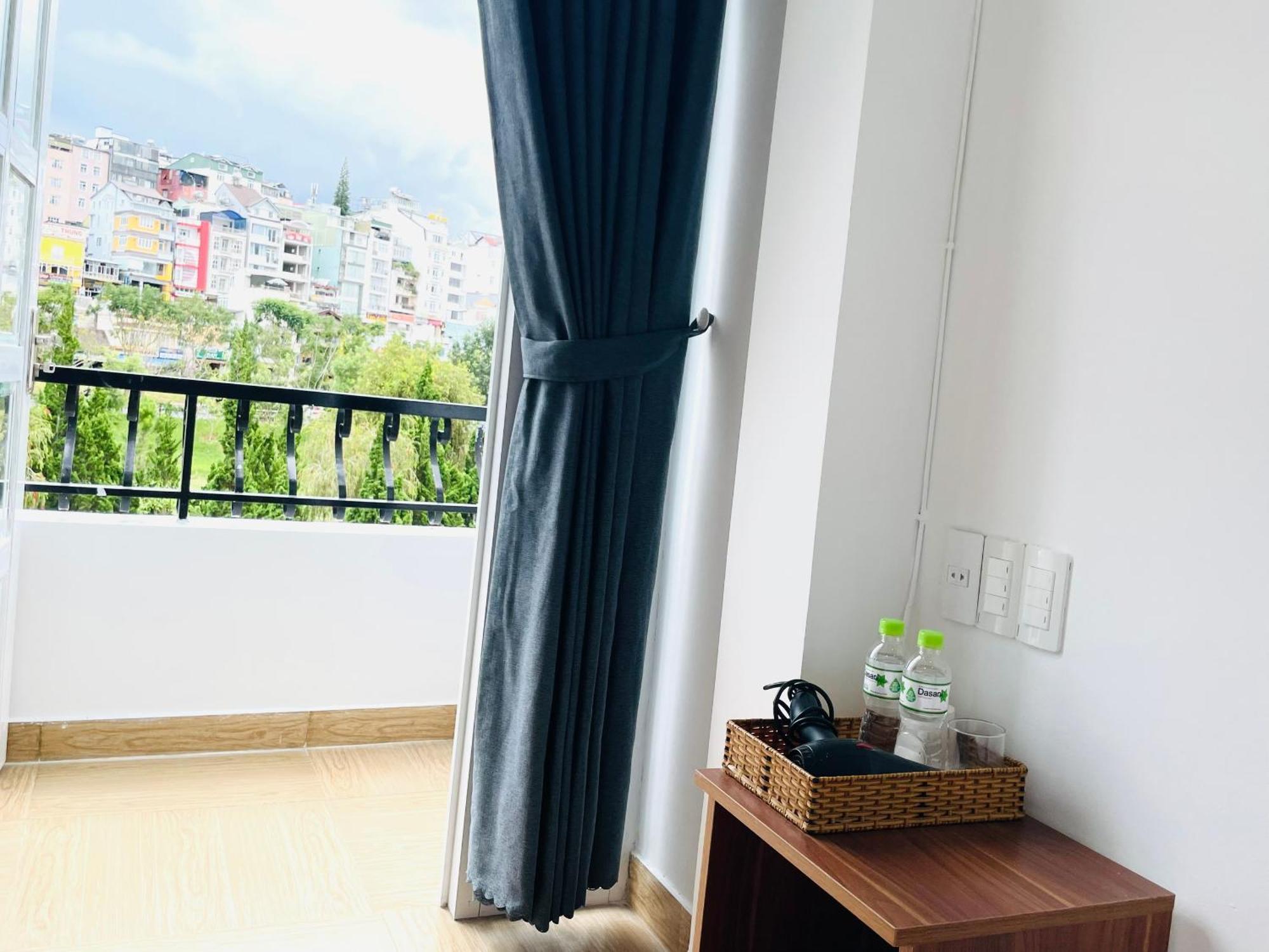 Phuong Vy Hotel Dalat Luaran gambar